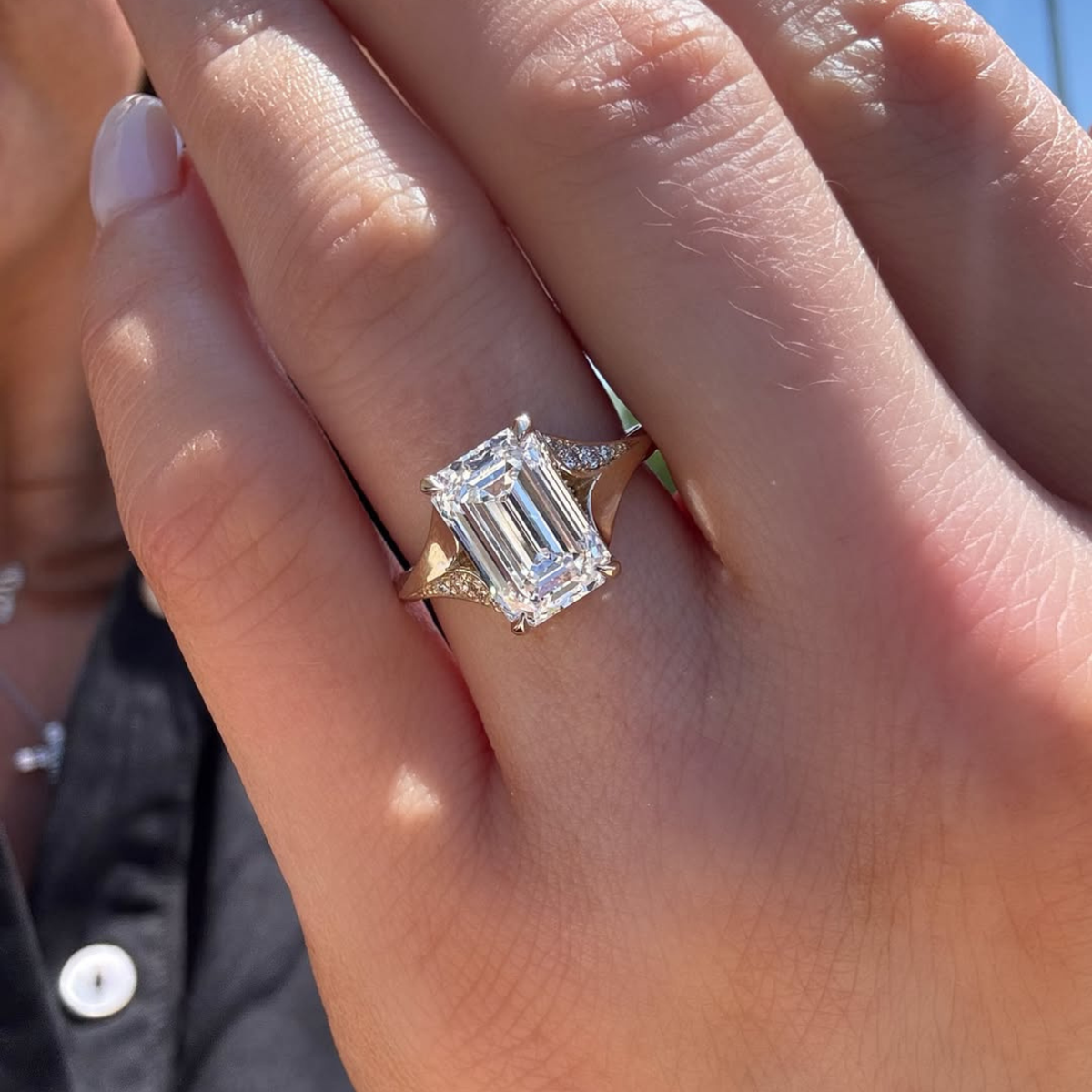 Split Shank With Emerald Lab Diamond Engagement Ring - View 7